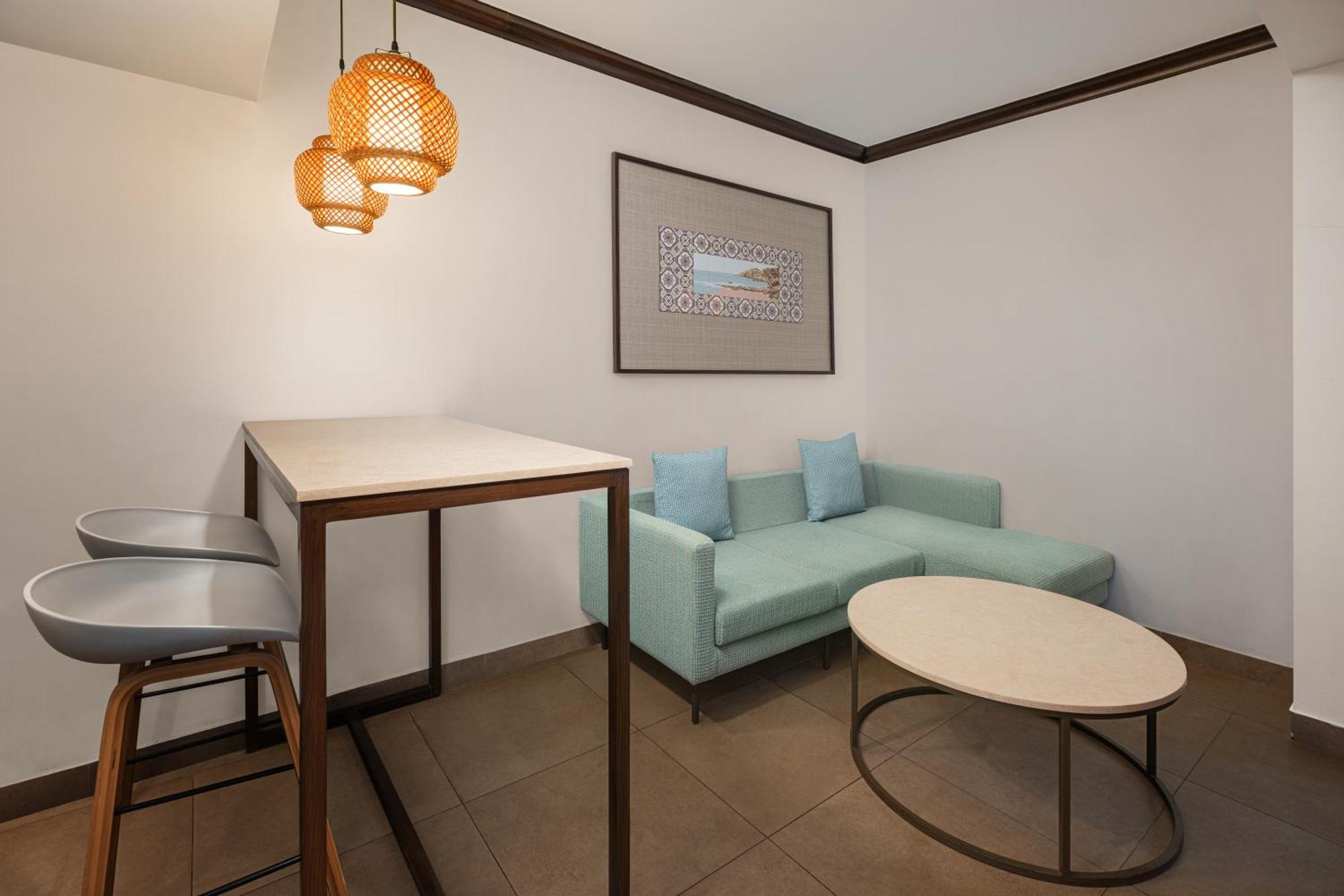 Fairfield By Marriott Goa Anjuna Baga Exterior photo