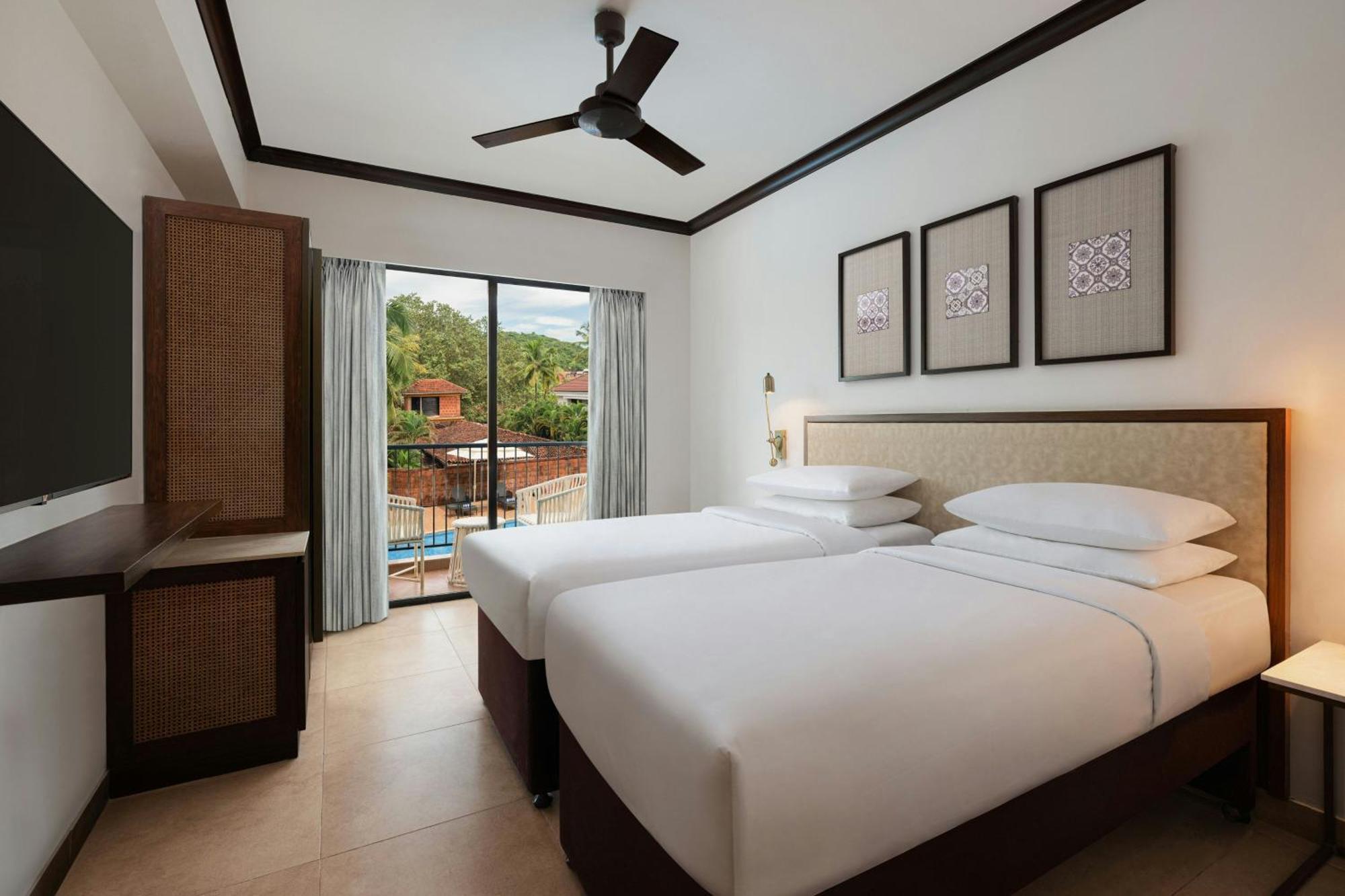 Fairfield By Marriott Goa Anjuna Baga Exterior photo